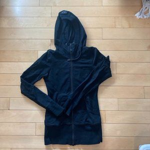 Black Lululemon Zip up (long style) - size 6